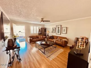 Photo #1: 6996487 Listing 