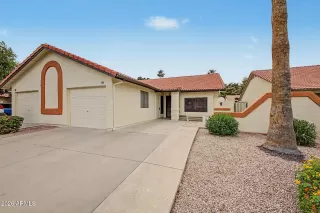 Photo #1: 6996533 Listing