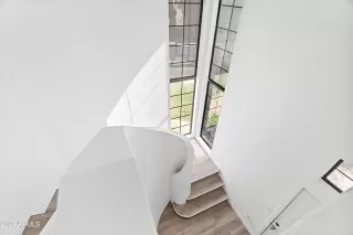 Photo #4: 6996612 Listing 