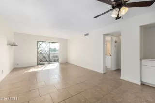 Photo #3: 6996924 Listing 