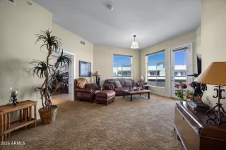 Photo #3: 6996926 Listing 