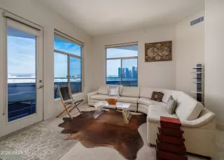 Photo #3: 6996950 Listing 