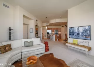 Photo #4: 6996950 Listing 