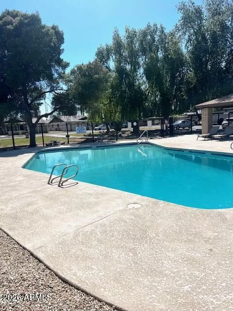 MLS: 6996995 Condo For Sale