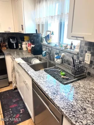 Photo #5: 6996995 Listing 