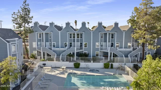 MLS: 6997075 Condo For Sale