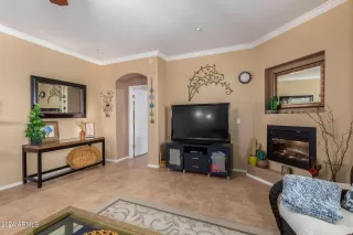 Photo #6: 6997189 Listing 