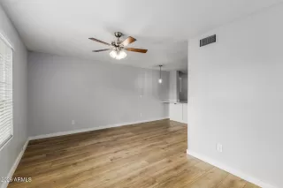 Photo #3: 6997213 Listing 