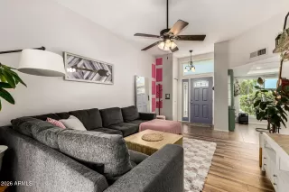 Photo #5: 6997272 Listing