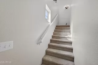 Photo #3: 6998102 Listing