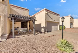 Photo #2: 6998121 Listing 