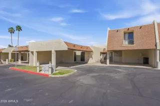 Photo #1: 6998145 Listing