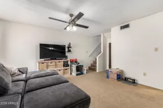 Photo #3: 6998258 Listing 