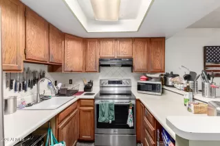 Photo #4: 6998258 Listing 