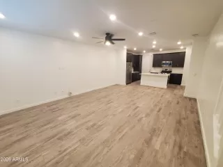 Photo #3: 6998478 Listing 