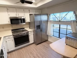 Photo #3: 6998512 Listing