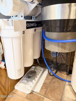 Photo #5: 6998512 Listing