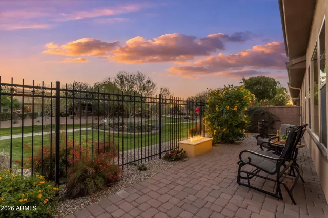 MLS: 6998714 Condo For Sale