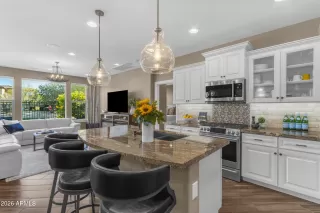 Photo #1: 6998714 Listing