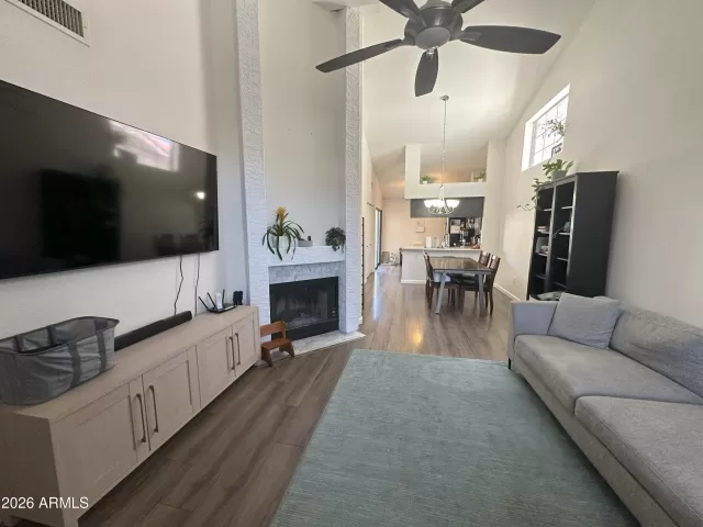 MLS: 6998939 Condo For Sale