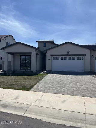 More Details about MLS # 6999229 : 2737 E DERRINGER COURT