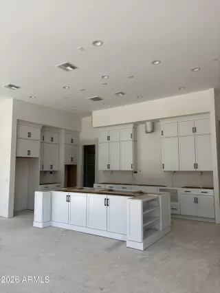 Photo #1: 6999229 Listing