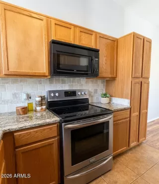 Photo #2: 6999339 Listing 