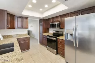 Photo #6: 6999417 Listing