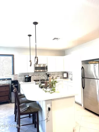 Photo #1: 6999492 Listing 