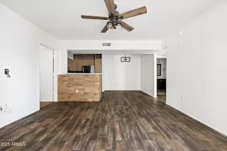 Photo #5: 6999740 Listing 