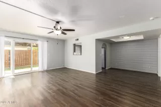 Photo #1: 7000120 Listing