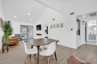 Photo #3: 7000493 Listing 