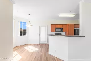 Photo #4: 7000533 Listing 