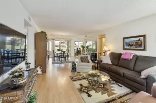 Photo #1: 7000889 Listing 