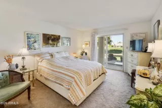 Photo #6: 7000889 Listing 