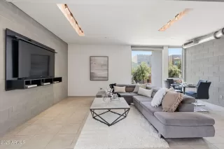 Photo #5: 7000929 Listing 