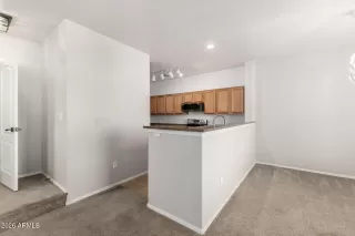 Photo #5: 7000952 Listing 