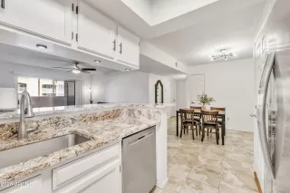 Photo #4: 7001040 Listing 