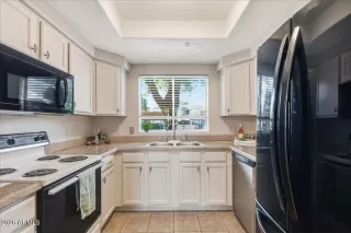 Photo #4: 7001169 Listing 