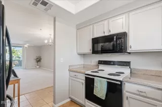 Photo #6: 7001169 Listing 