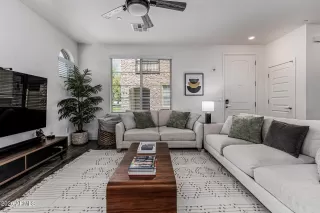 Photo #1: 7001229 Listing 