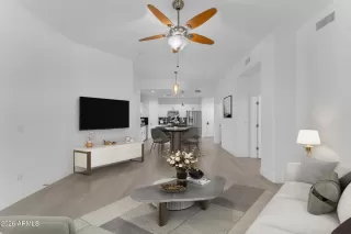 Photo #4: 7001273 Listing 