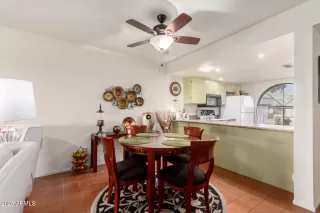 Photo #2: 7001393 Listing 