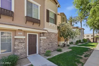 Photo #1: 7001633 Listing 