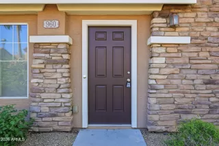 Photo #2: 7001633 Listing 