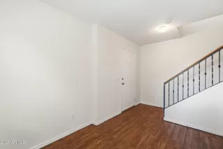 Photo #3: 7001633 Listing 