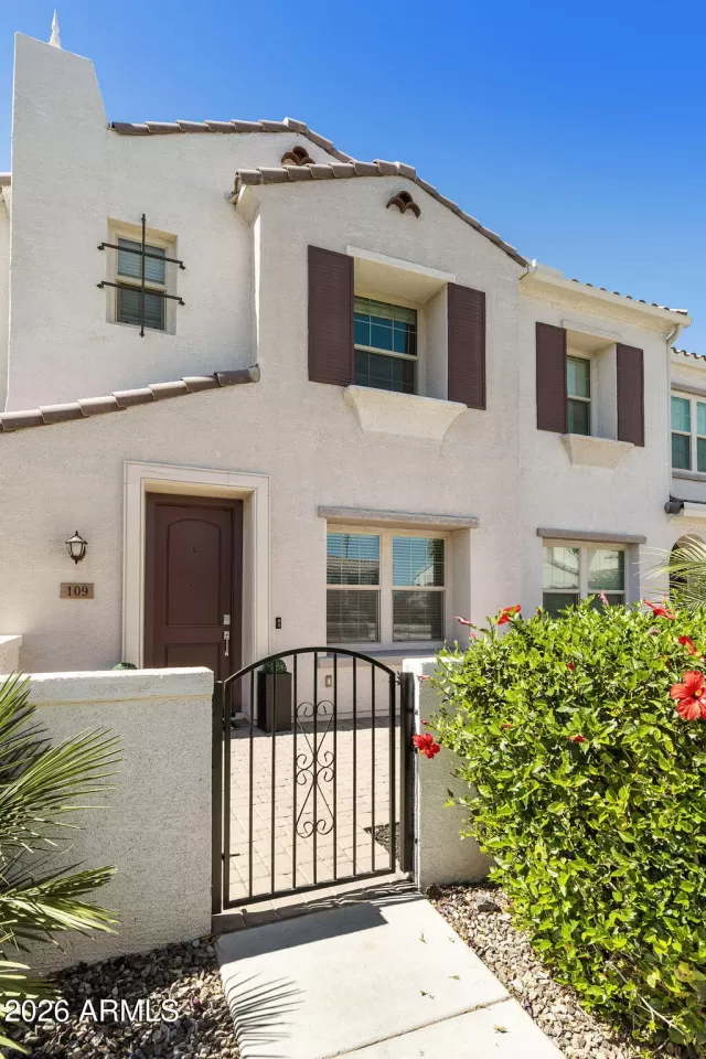 MLS: 7001767 Condo For Sale