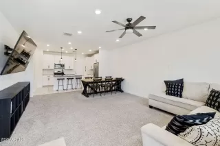 Photo #4: 7001767 Listing