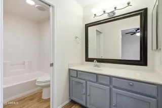 Photo #4: 7001779 Listing 