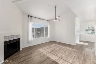 Photo #4: 7001784 Listing 